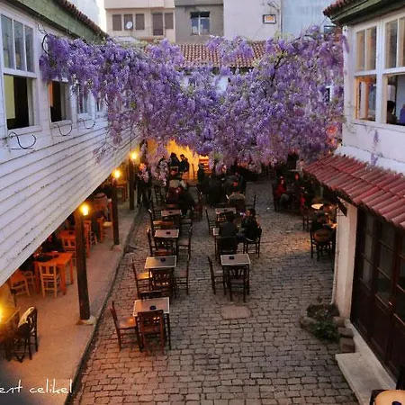 Hotel Limani 2*