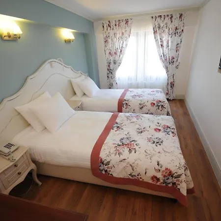Limani Hotel