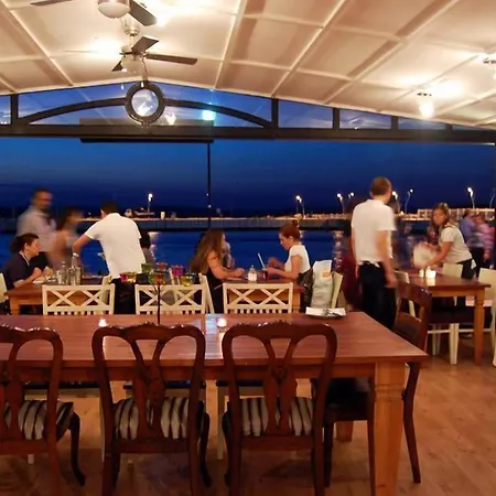 Limani Hotel