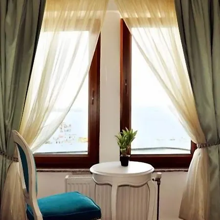 Limani Hotel