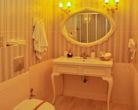 Limani Hotel 2*